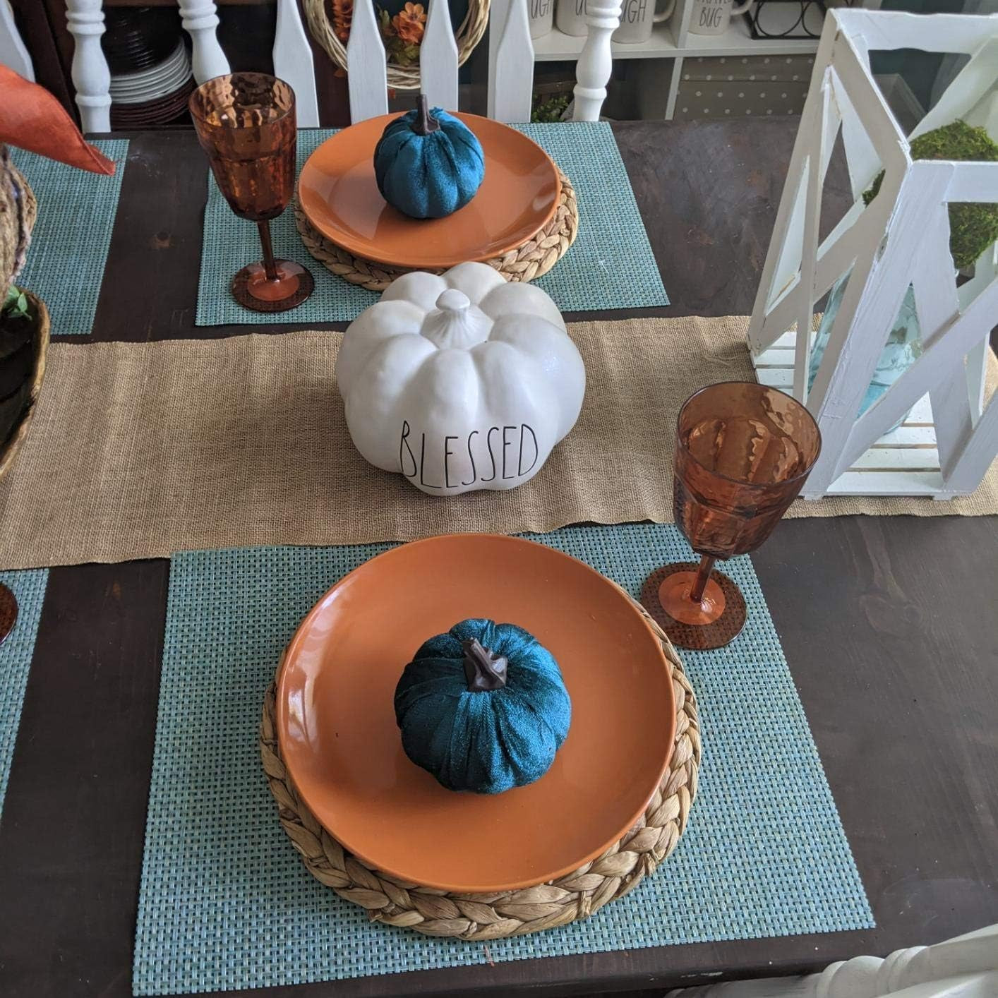 11.8'' round Woven Placemats 4Pcs Plate Chargers, Heat Resistant Non-Slip Water Hyacinth Weave Place Mats Farmhouse Straw Braided Rattan Tablemats Wicker Placemats for Dining Table Decoration
