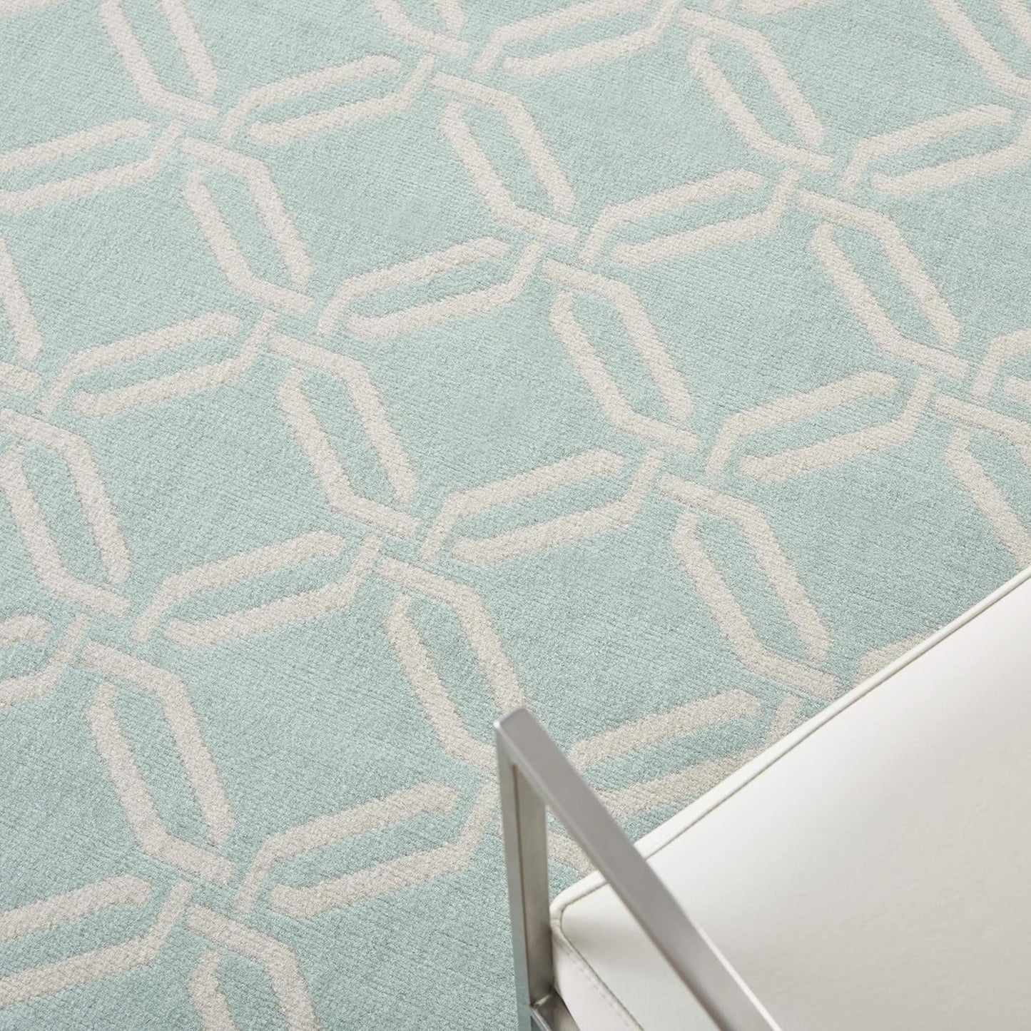 JUB17 Jubilant Retro Trellis Green Area Rug 5'3" X 7'3"