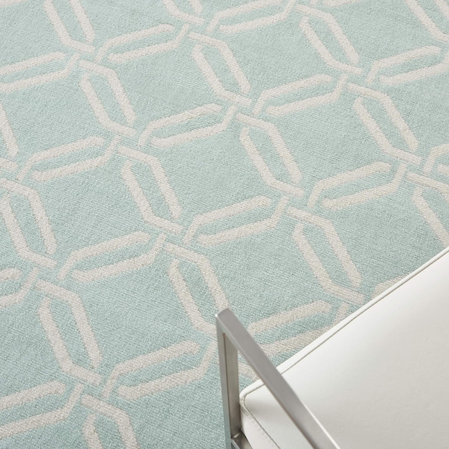 JUB17 Jubilant Retro Trellis Green Area Rug 5'3" X 7'3"