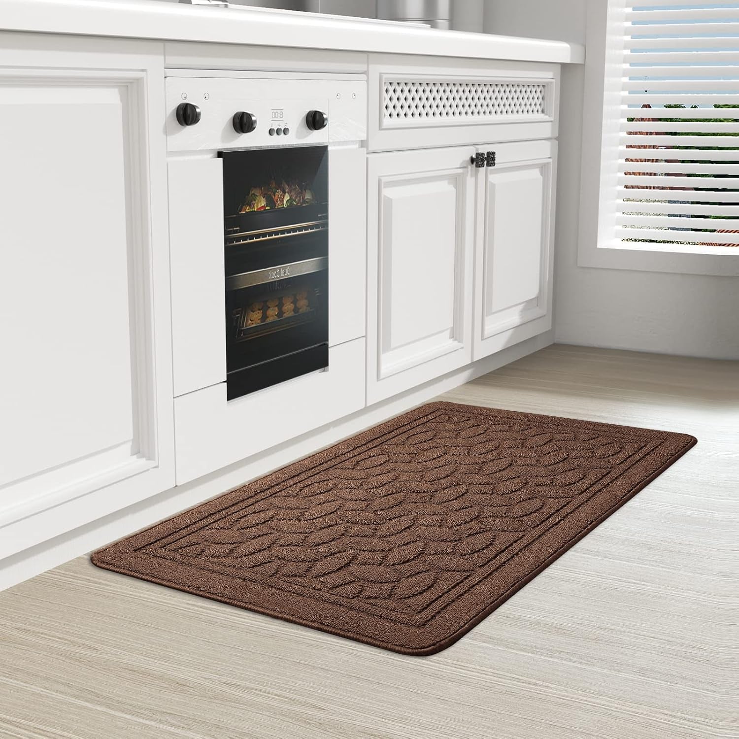 Kitchen Rugs, Non Skid Kitchen Runner Rug Machine Washable Kitchen Floor Mat, Easy to Clean Kitchen Rugs and Mats, 18"X29", Brown