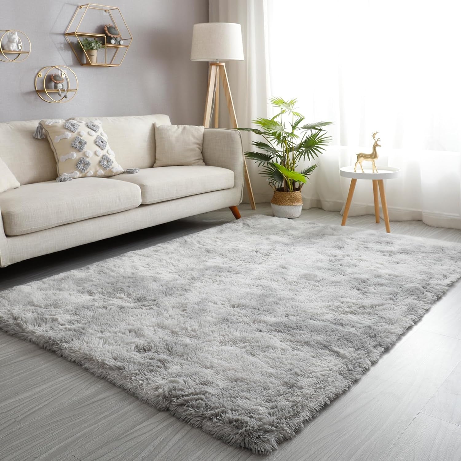 Shag Ultra Soft Area Rug, Non-Skid Fluffy 4'X6' Tie-Dyed Light Grey Plush Indoor Fuzzy Faux Fur Rugs for Living Room Bedroom Nursery Decor Furry Carpet Kids Playroom