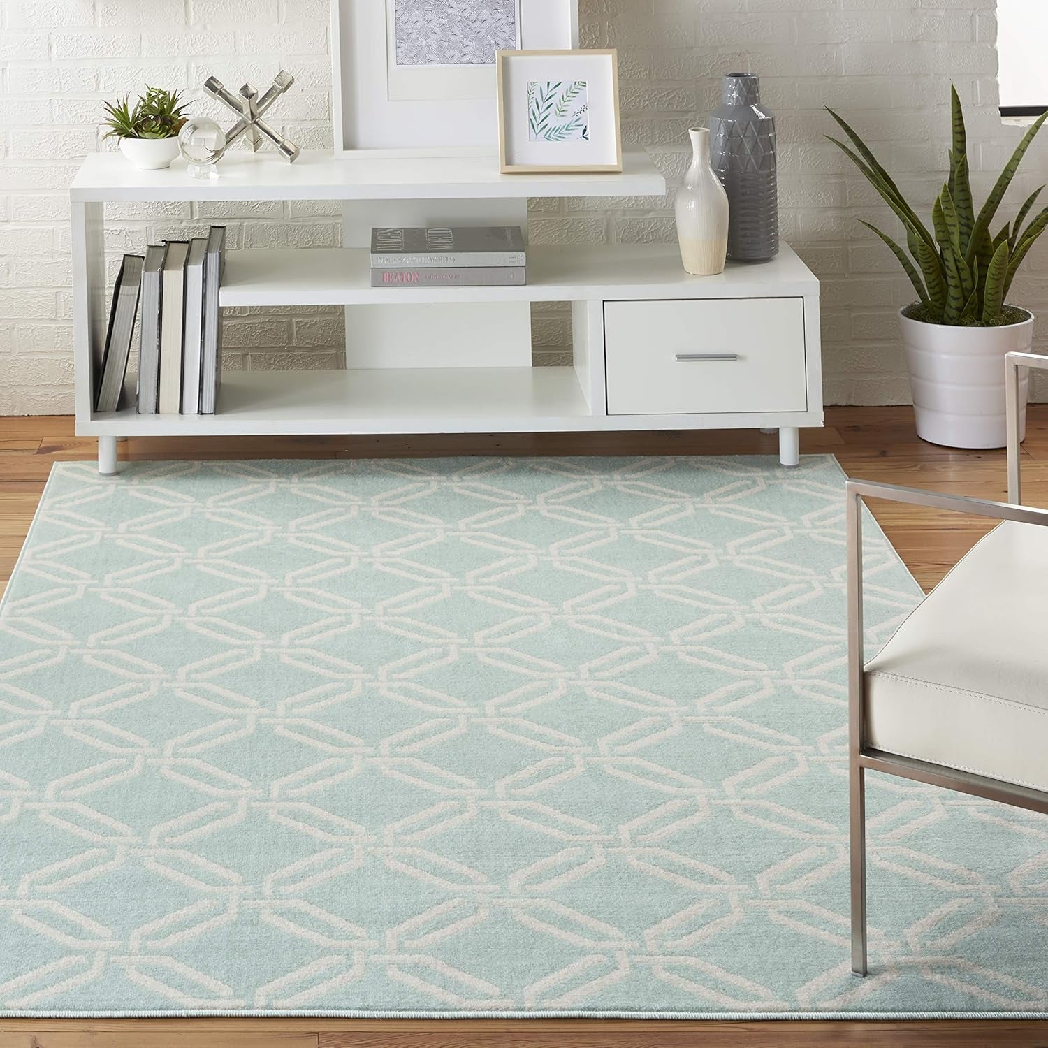 JUB17 Jubilant Retro Trellis Green Area Rug 5'3" X 7'3"